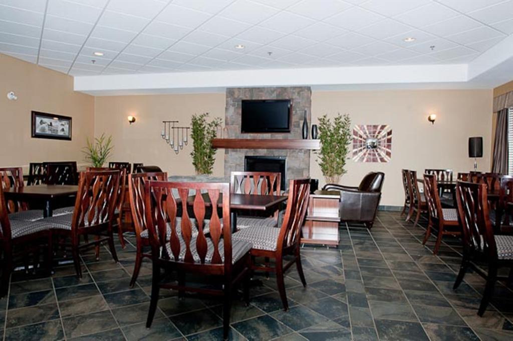 Paradise Inn And Suites Valleyview Exteriér fotografie