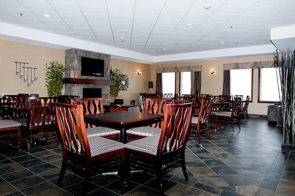 Paradise Inn And Suites Valleyview Exteriér fotografie