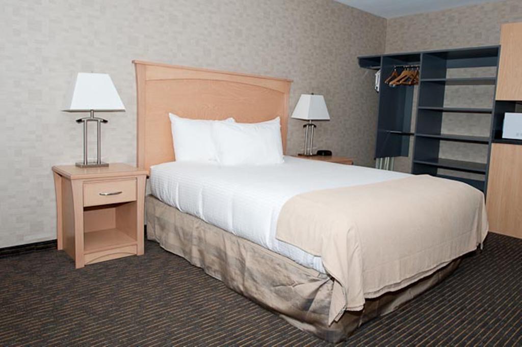 Paradise Inn And Suites Valleyview Exteriér fotografie